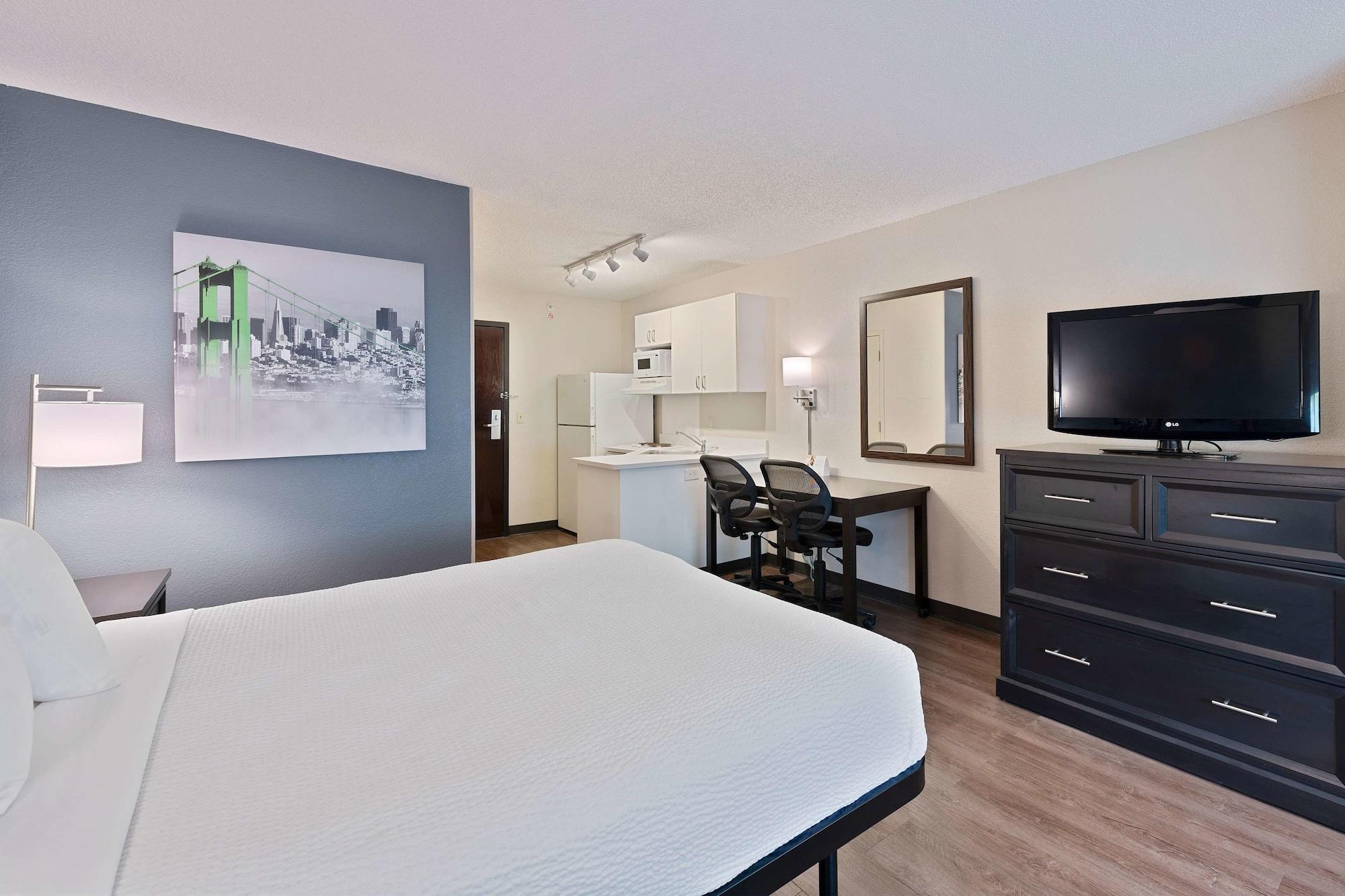 Extended Stay America Select Suites - Charlotte - Tyvola Rd Exterior foto
